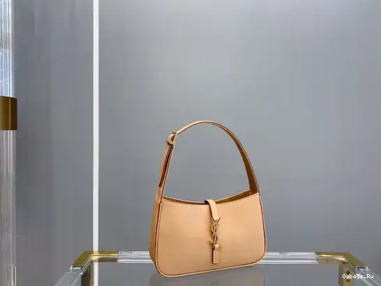 BAG LE À YSL HOBO 5 7 0604